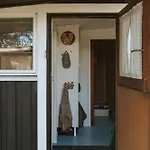 Дом отдыха Adorable Retro With Lovely Terrace
