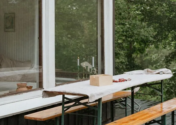Adorable Retro With Lovely Terrace *